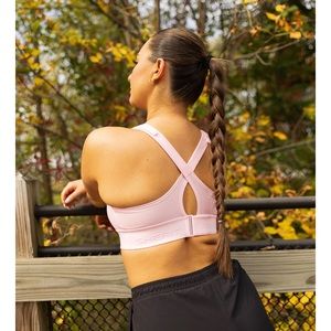 Shefit Highbimoaxt sports bra size 2 Luxe